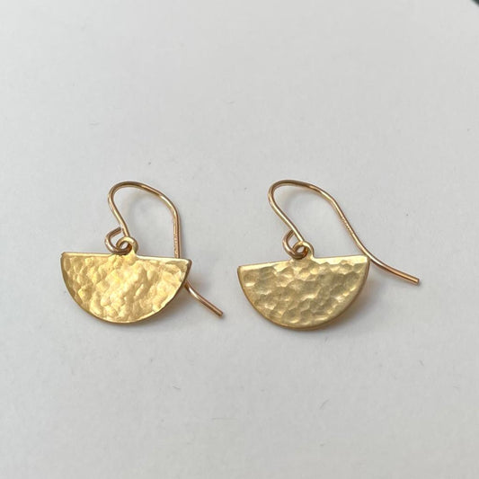 Hammered semi circle earrings 